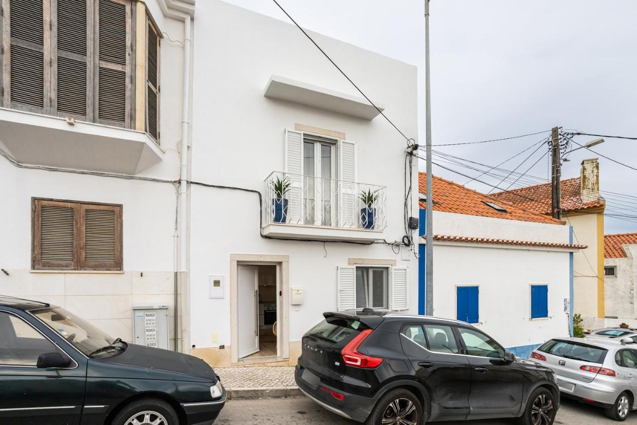 Casa Brisa, Mar E Sol Sesimbraヴィラ エクステリア 写真